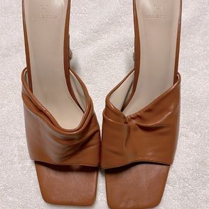 Halston Camel colored heels. Size 8.5
